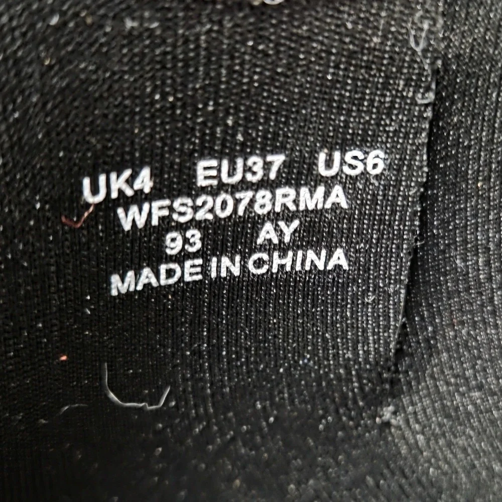 Hunter Original Chelsea Rain Boot Women 6 Black Waterproof Rubber WFS2078RMA NEW